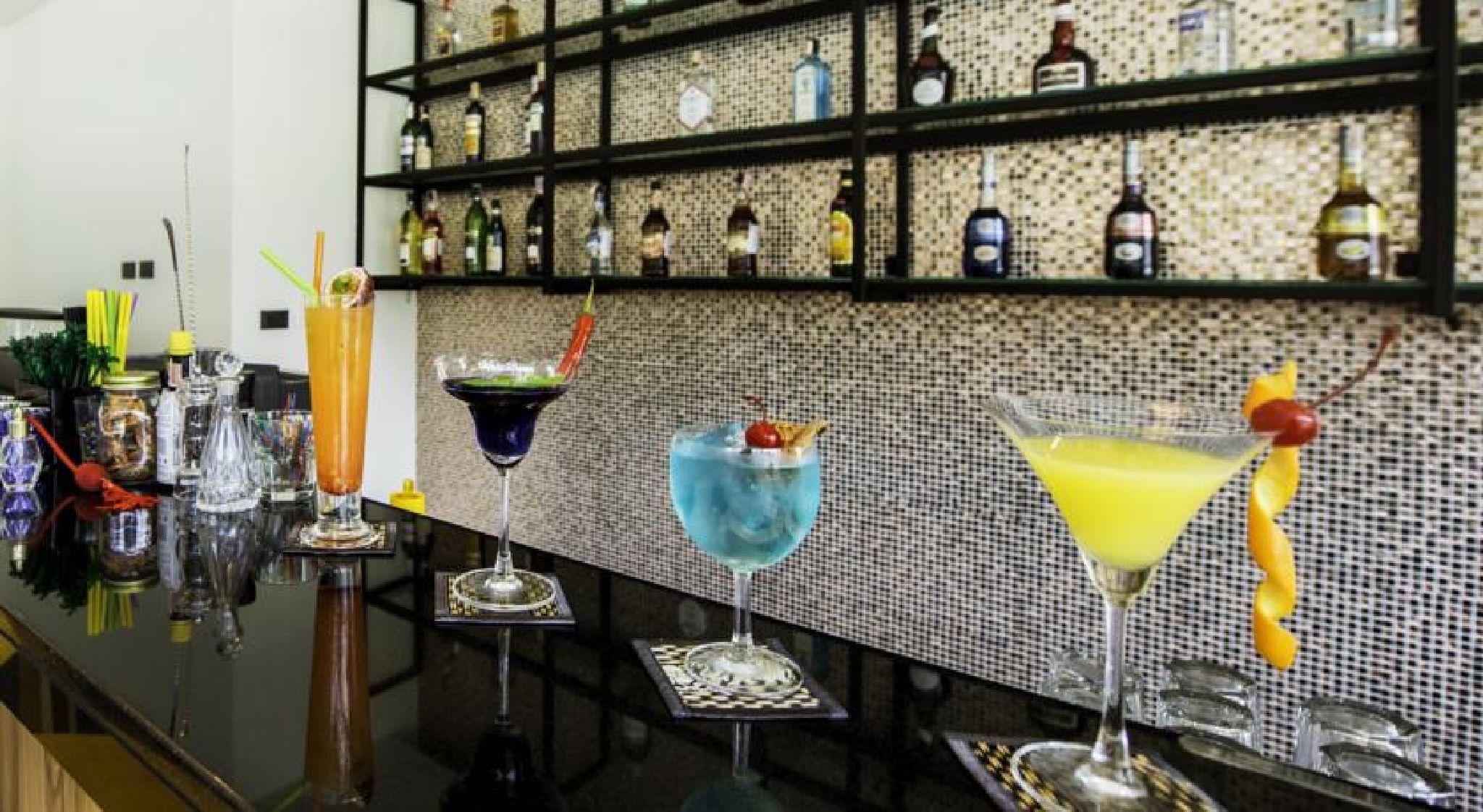 芭东月光酒店 布吉 外观 照片
